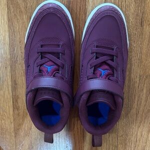 Jordan Kids Sneakers in Maroon and Blue